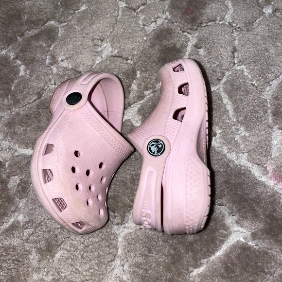 Pink Crocs - Picture 5 of 5